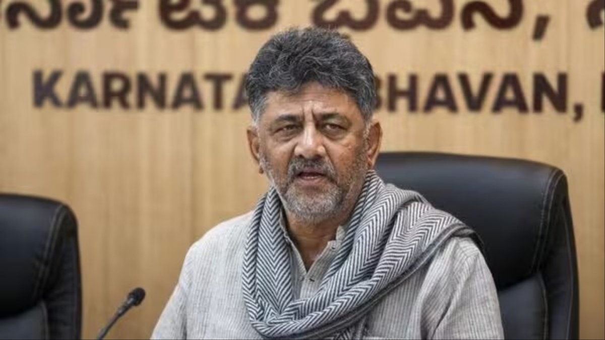 dk shivakumar defends mlas